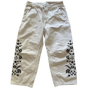 NWOT Driftwood Cream & Black Floral Women’s Pants